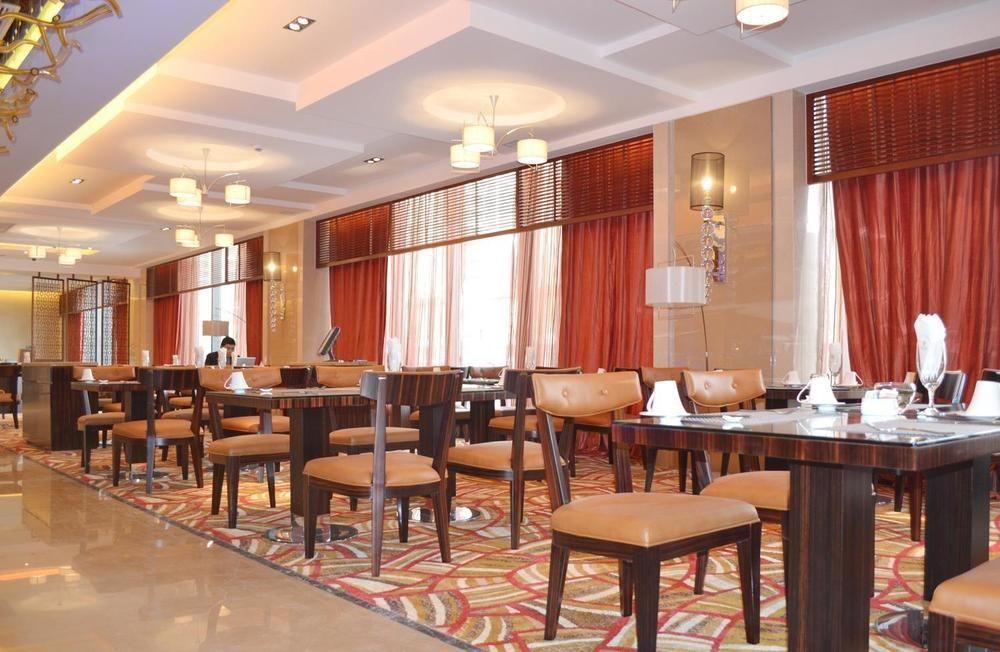 Wuhan Tianchimel Hotel Buitenkant foto
