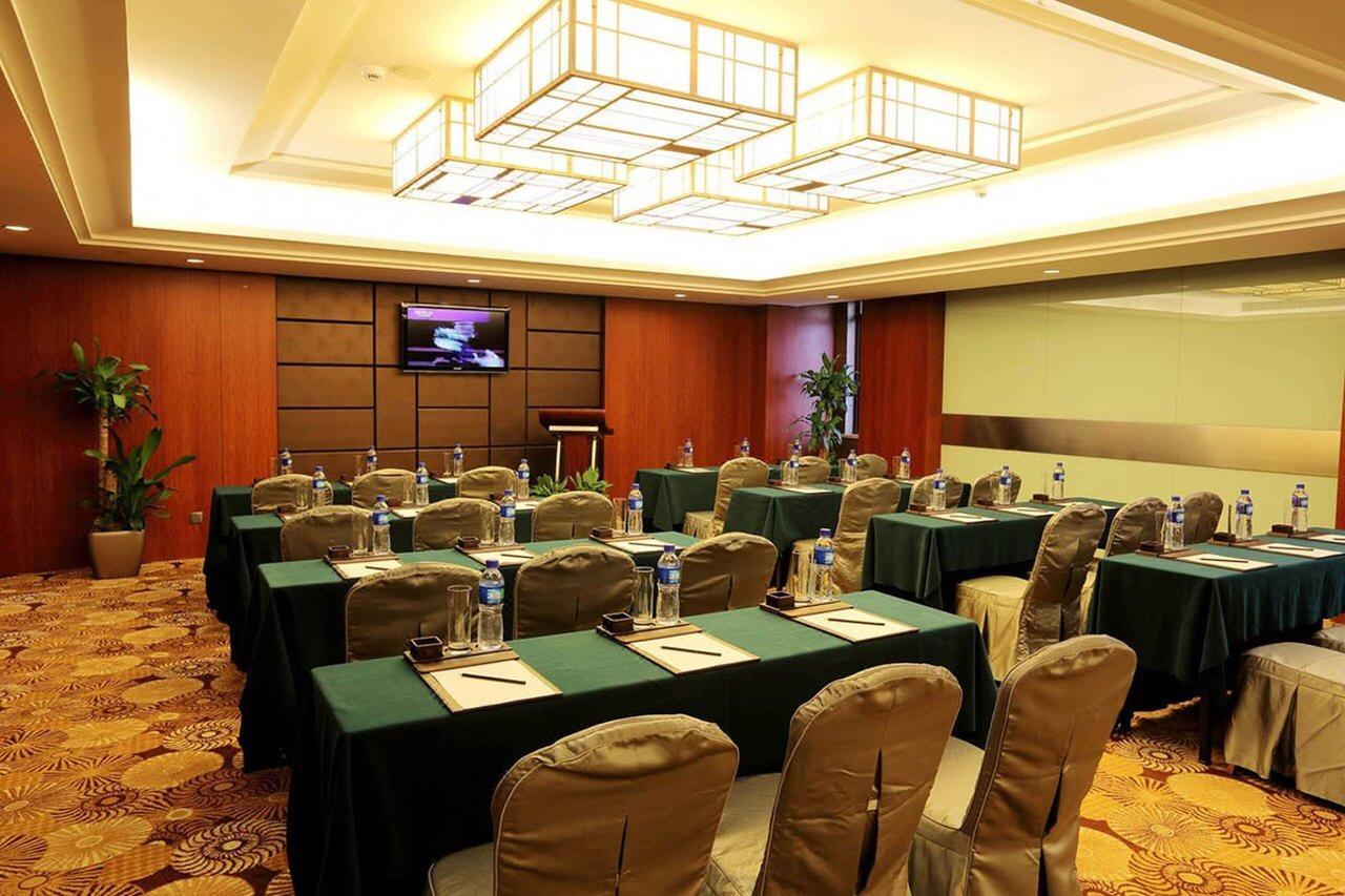 Wuhan Tianchimel Hotel Buitenkant foto